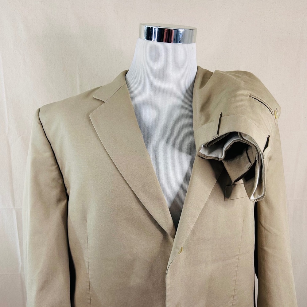 Jos. A. Bank 46R Suit 41x28 Pleated Cotton Blend Beoge Three Button Vented